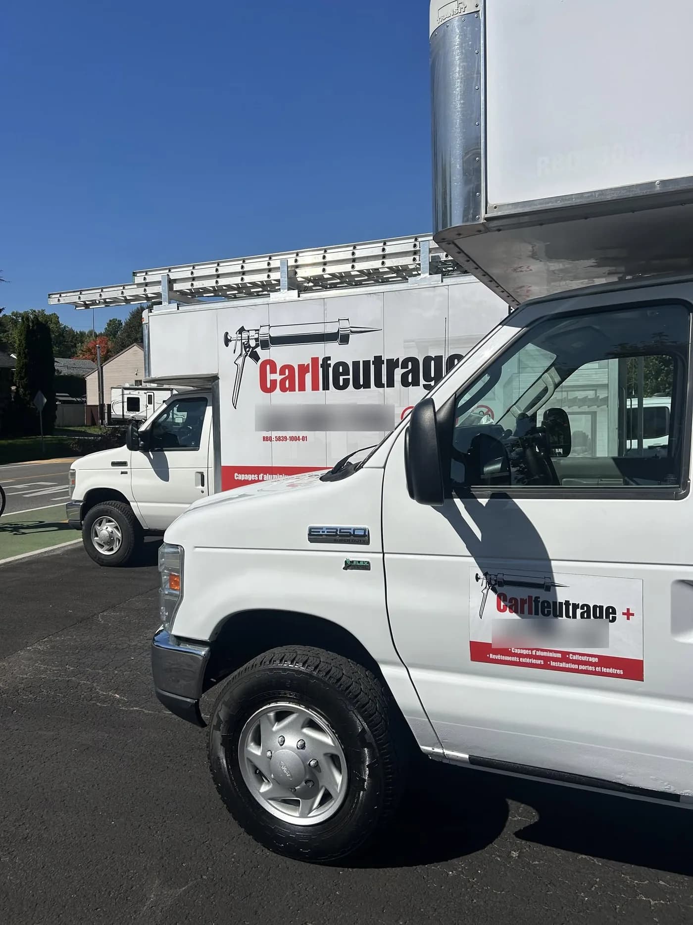 Camions de la flotte Carlfeutrage +